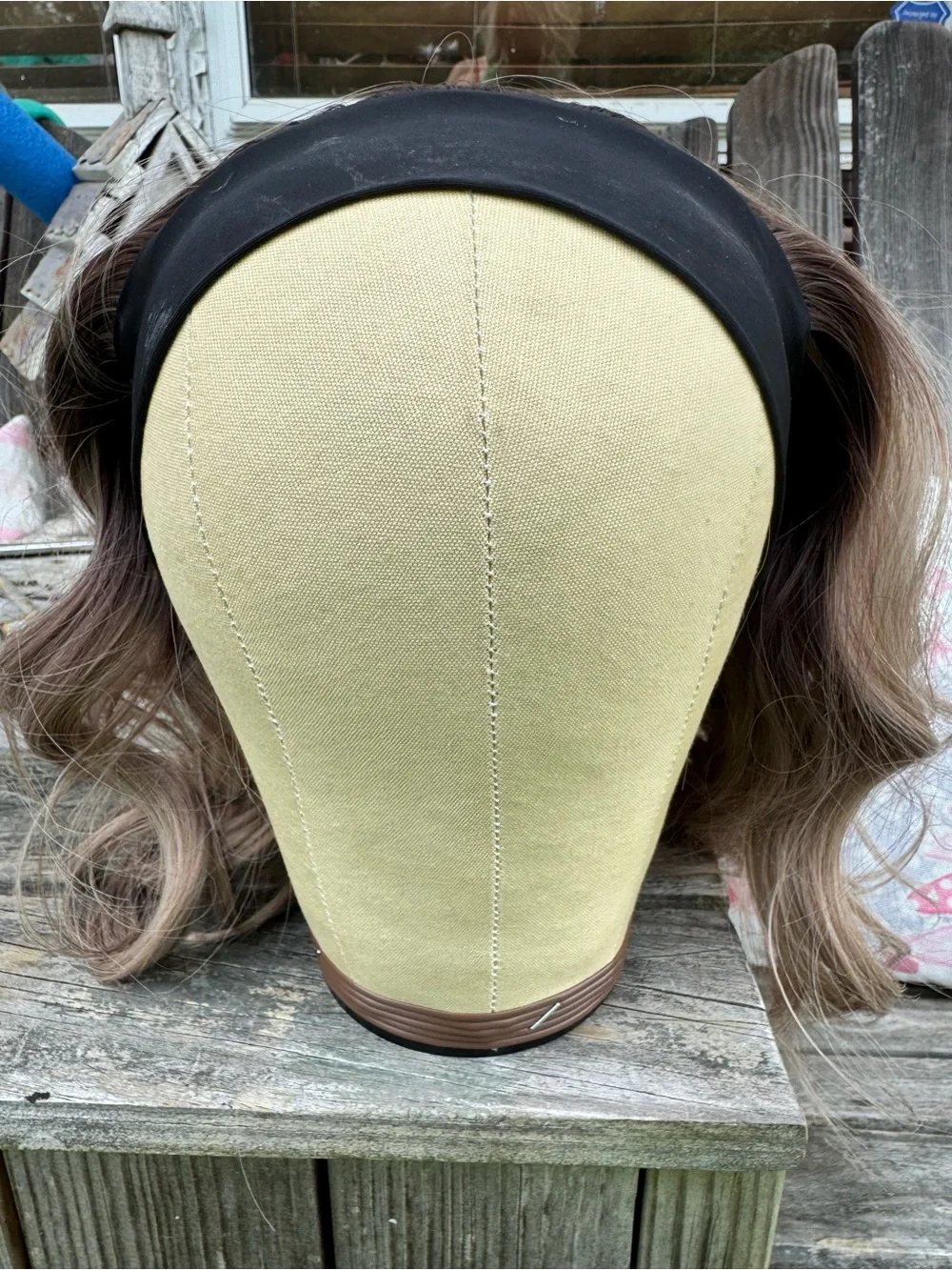 Chelsey Smith CosmeticsWavy Light Ash Brown Women's Headband Wig